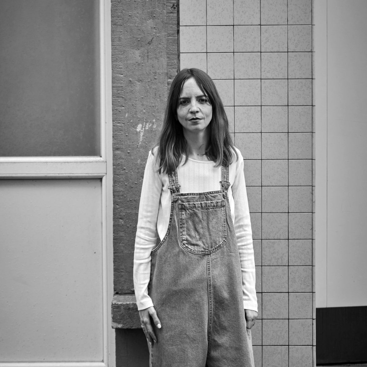 Salopette femme Ciste en coton bio – Denim noir | Poudre Organic 2