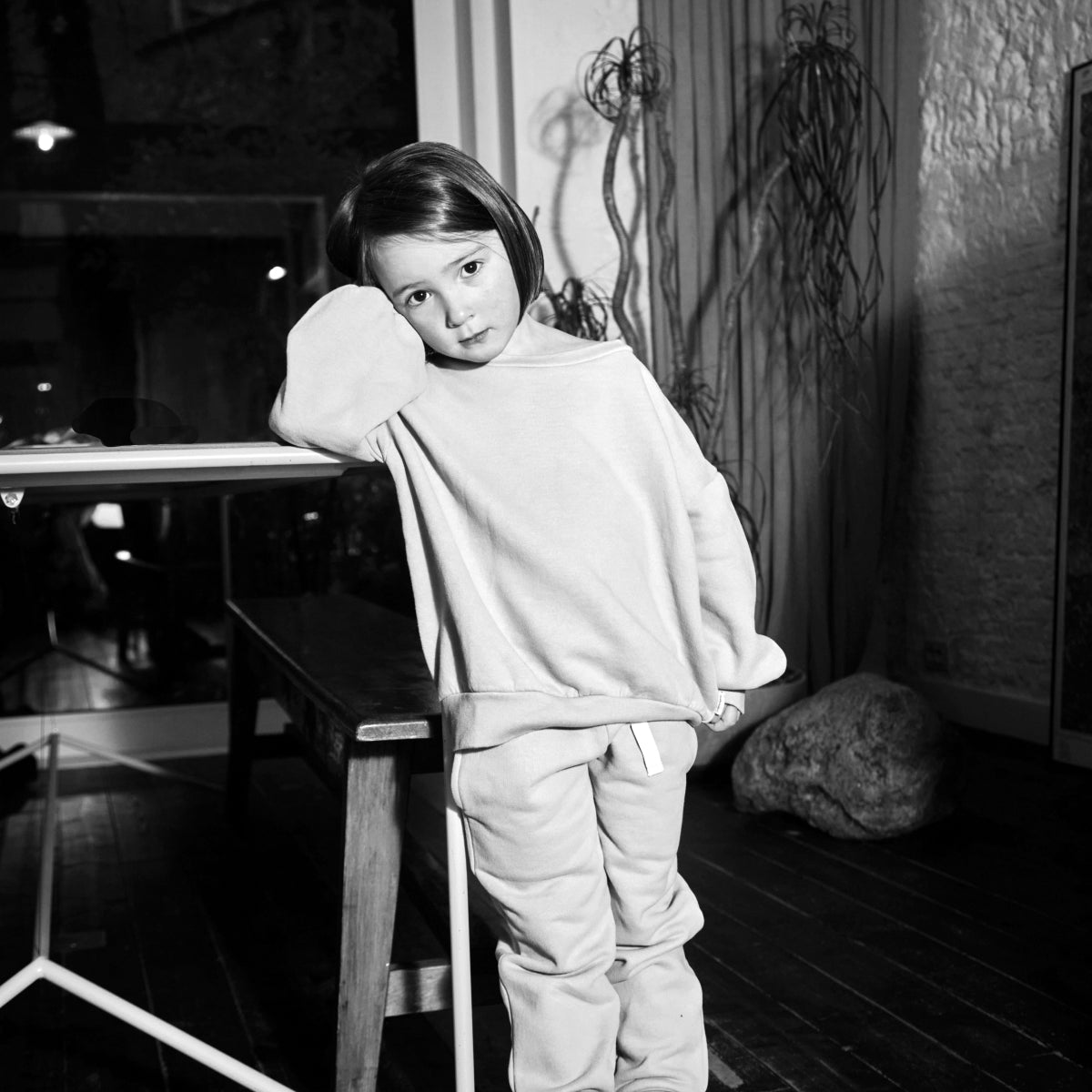 Pantalon kids Anicet en molleton coton bio – Dull gold | Poudre Organic 2