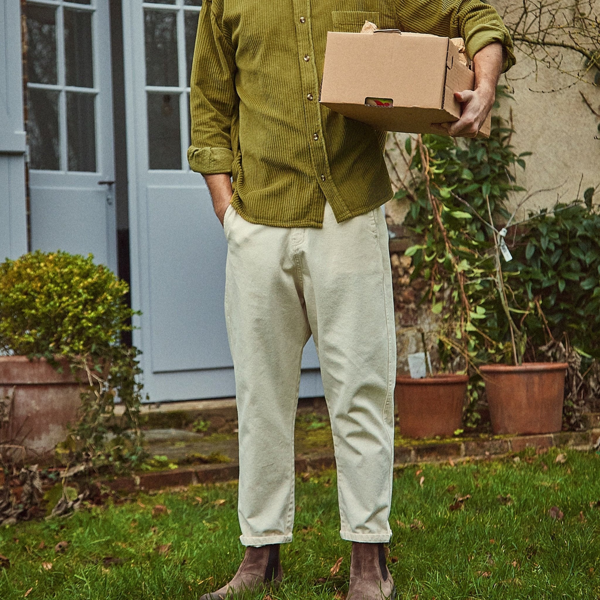 Pantalon denim adulte Carotte en coton bio – Denim noir | Poudre Organic 2