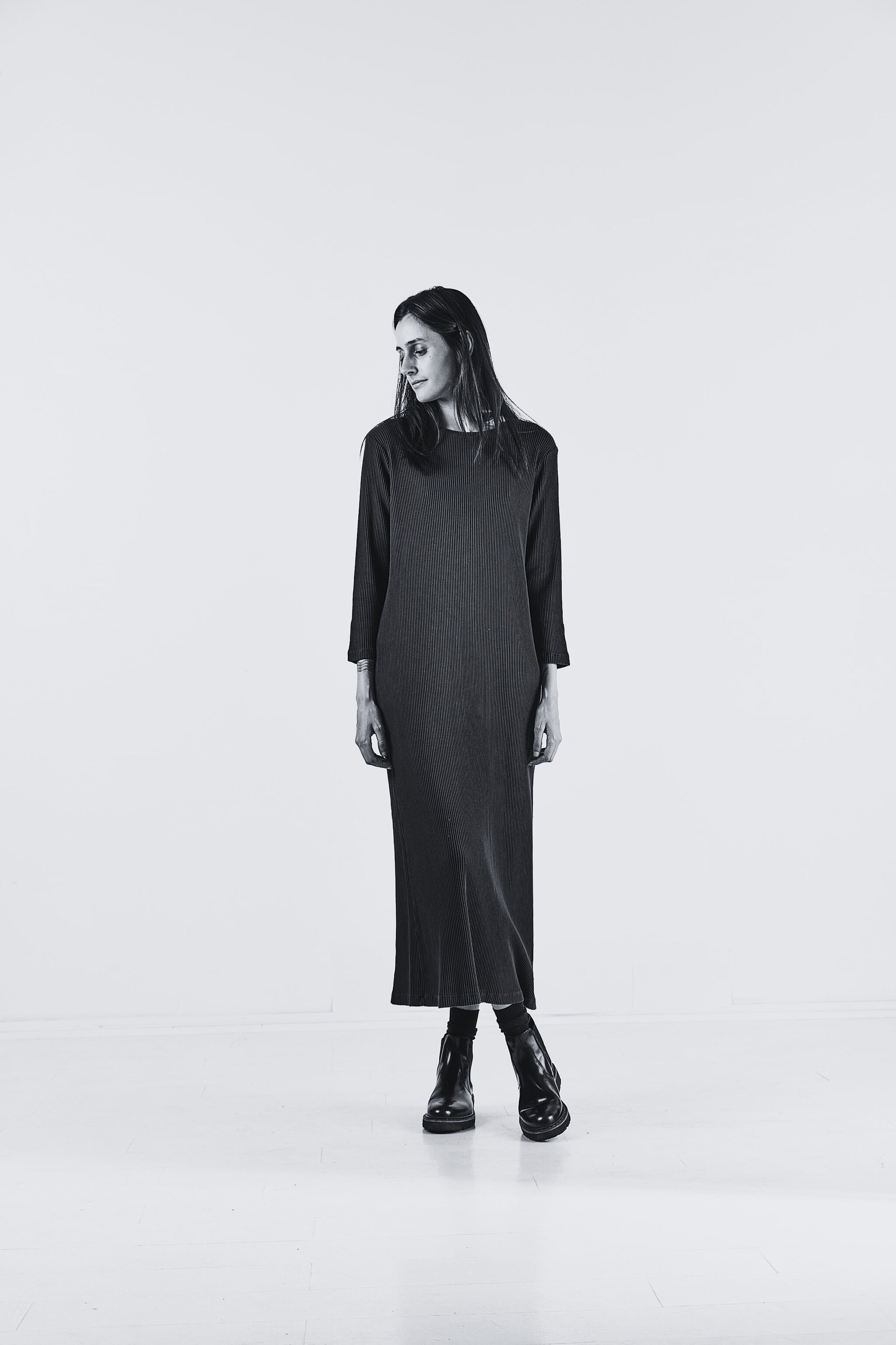 Robe femme Orchidée côtelée en coton bio – Dull gold | Poudre Organic 2