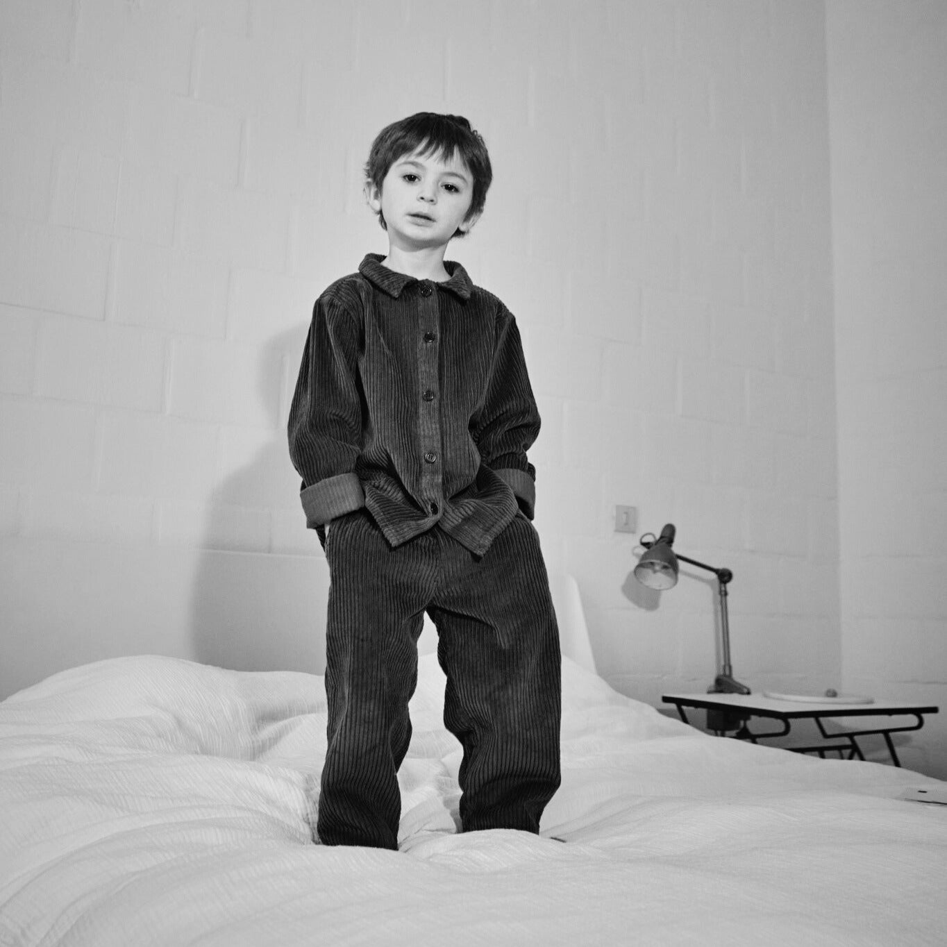 Pantalon kids Pomelos en velours côtelé coton bio – Pirate black | Poudre Organic 2