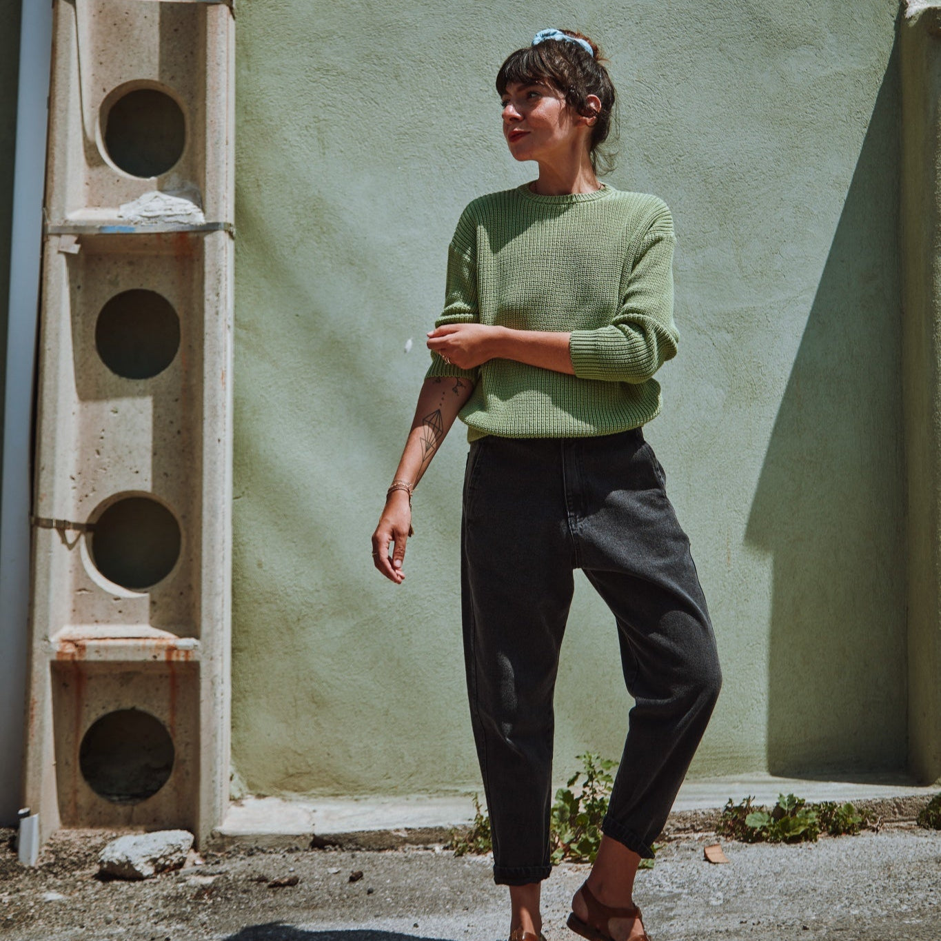 Pantalon denim adulte Carotte en coton bio – Denim écru | Poudre Organic 2