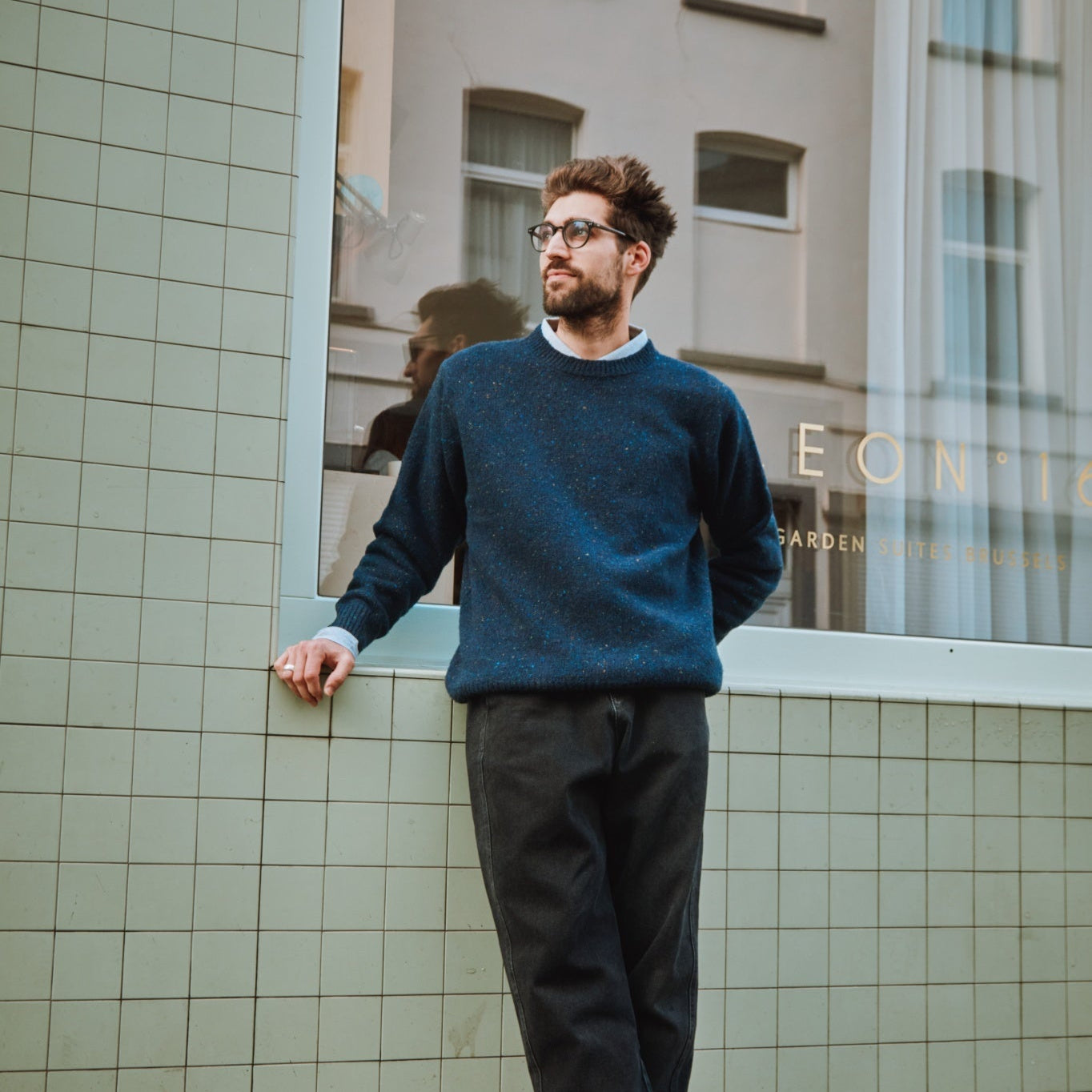 Pull femme Thé en laine recyclée et fils écologiques – Speckled midnight | Poudre Organic 2