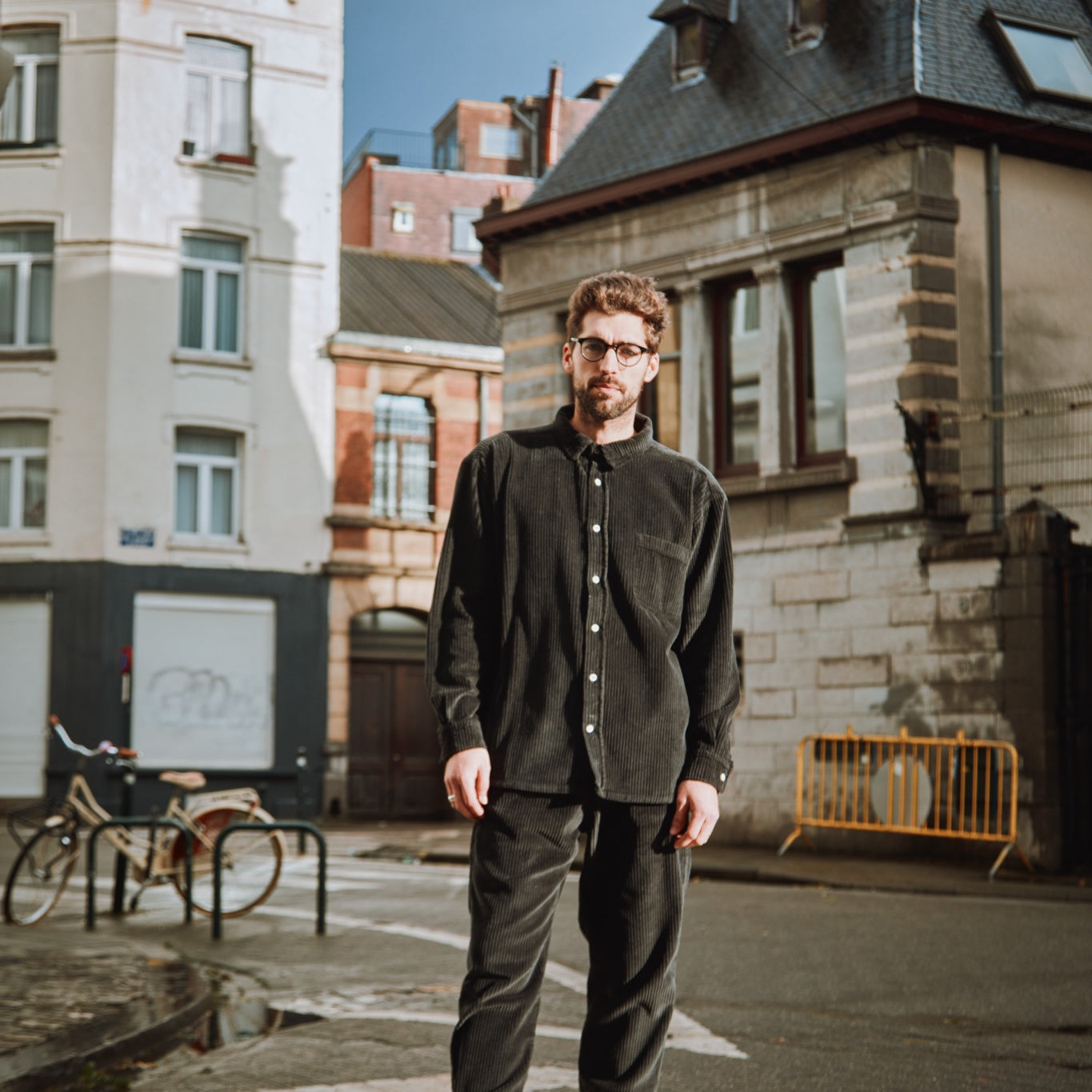 Chemise homme Lenhador velours côtelé en coton bio – Pirate black | Poudre Organic 2