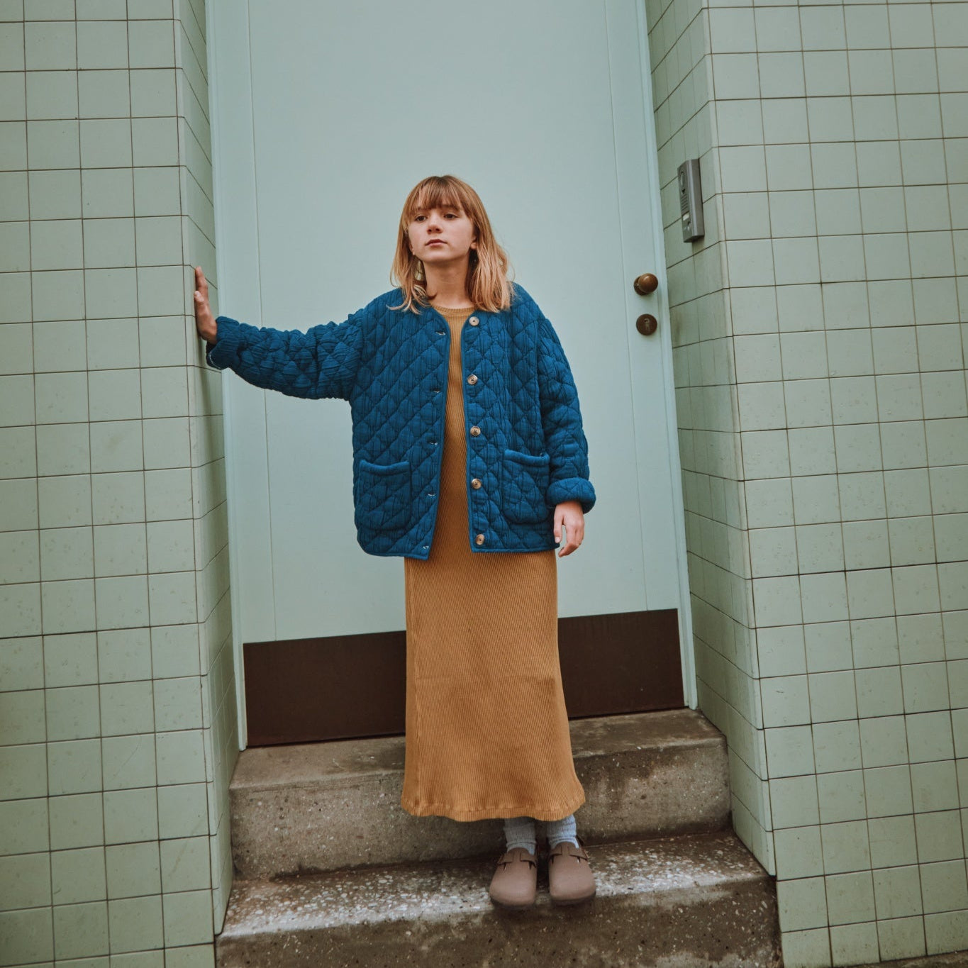 Robe kids Orchidée côtelée en coton bio – Dull gold | Poudre Organic 2