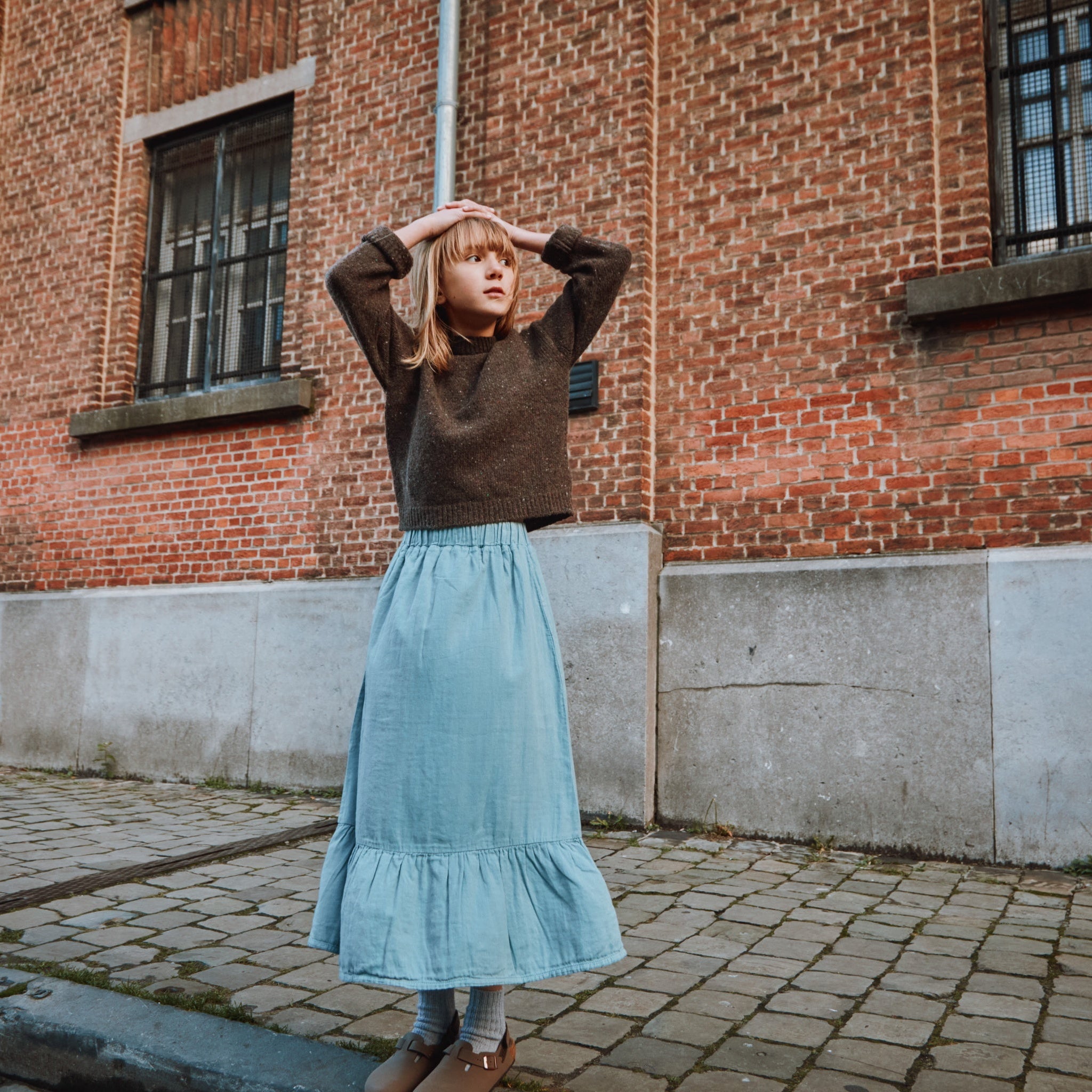 Pull kids Thé en laine recyclée et fils écologiques – Speckled chocolat | Poudre Organic 2