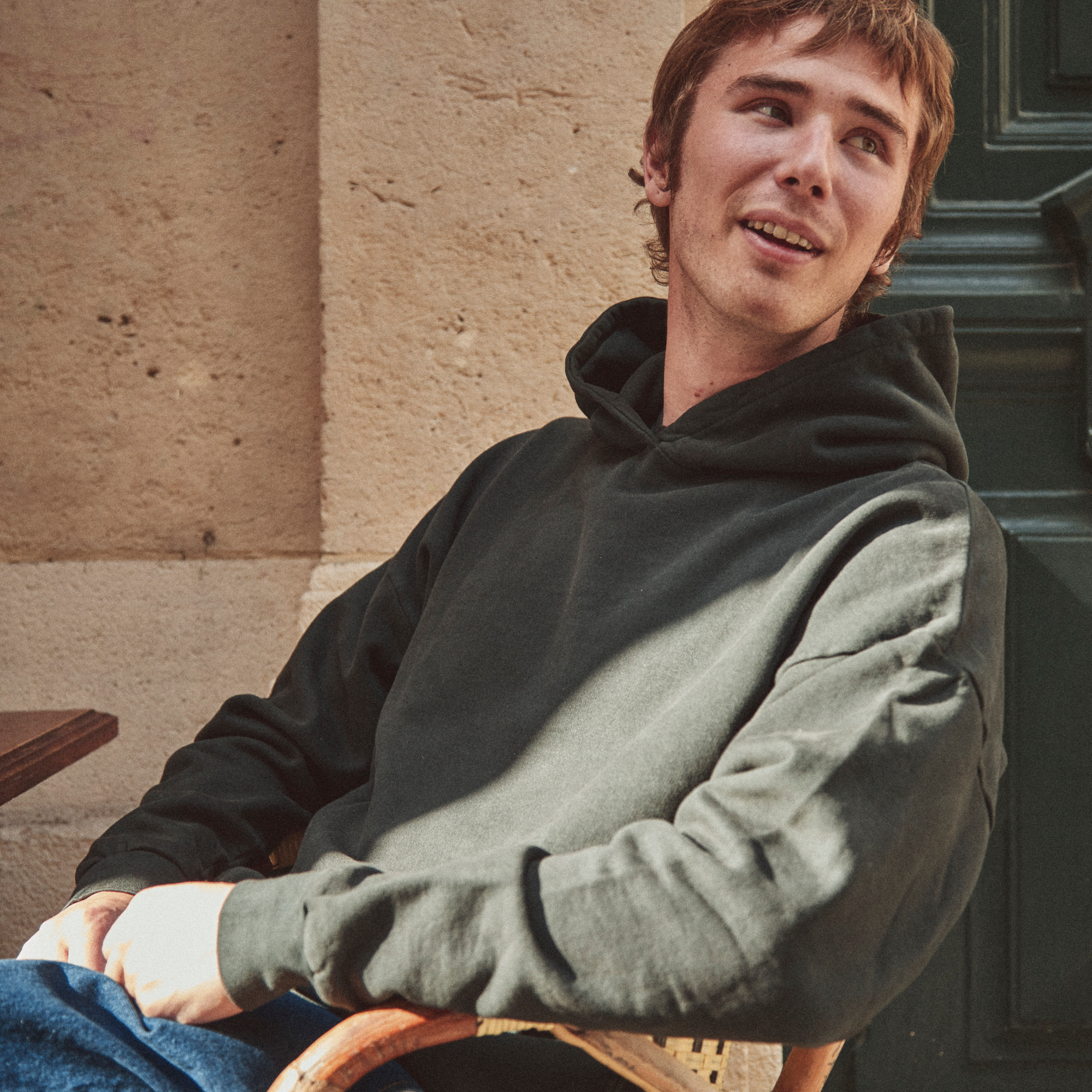 Sweatshirt homme Sueter en coton bio – Pirate black | Poudre Organic 3