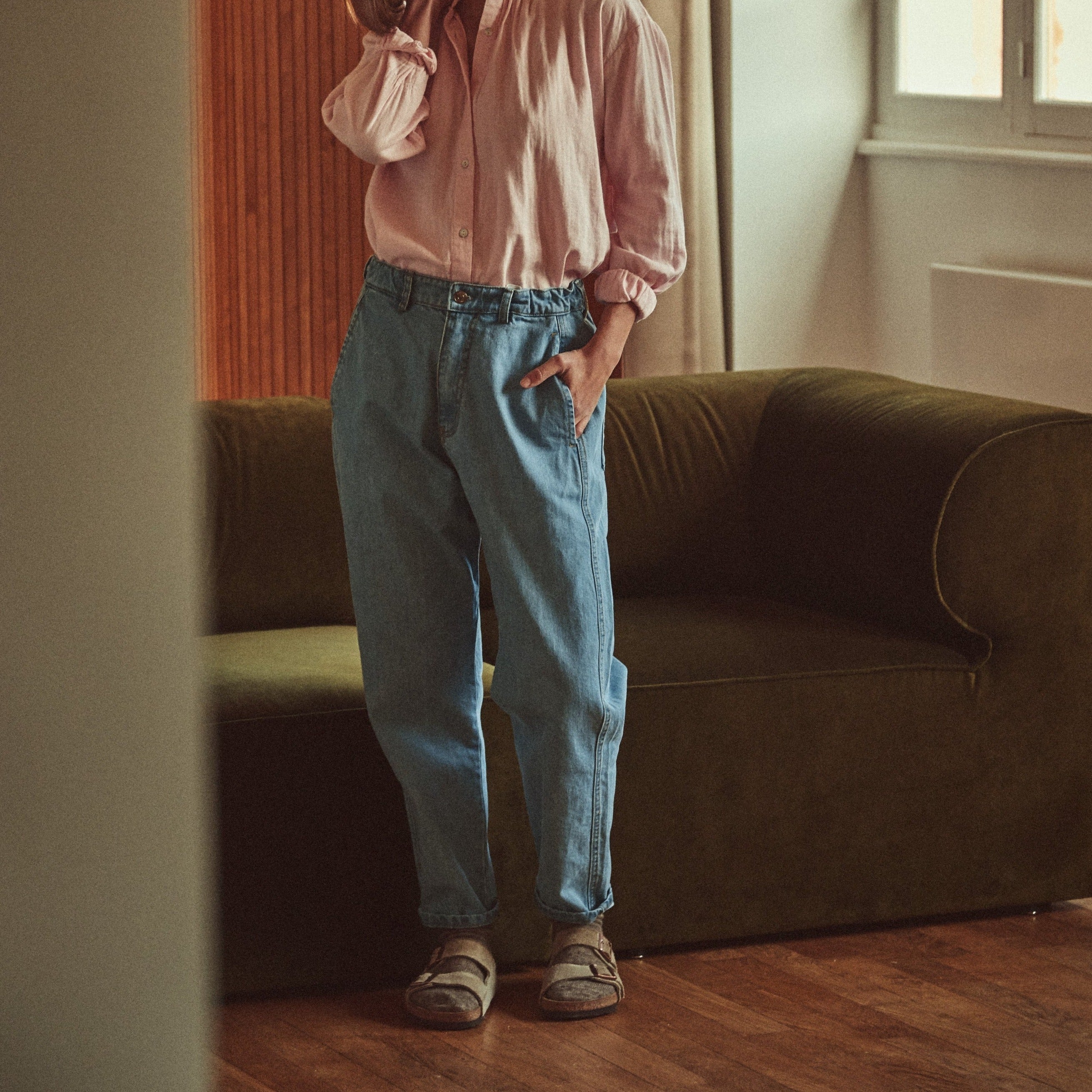 Pantalon denim adulte Carotte en coton bio – Denim blue | Poudre Organic 4