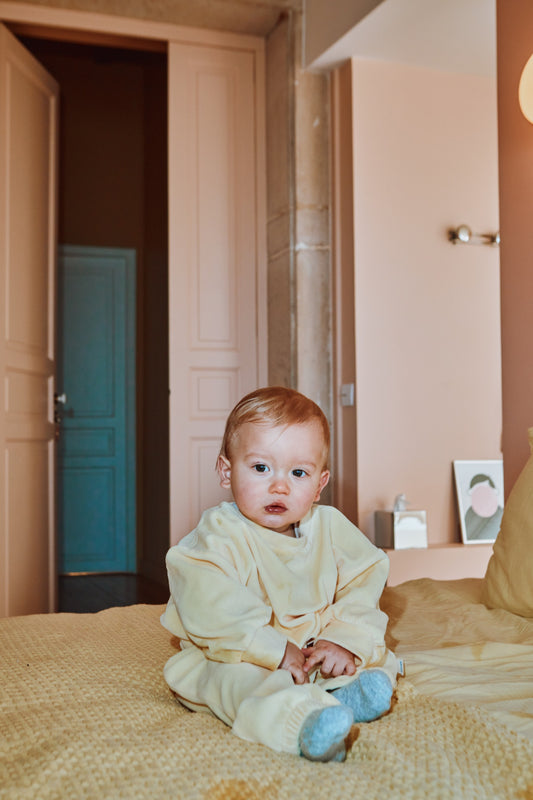 PANTALON CANNELLE VELOURS Pastel Yellow