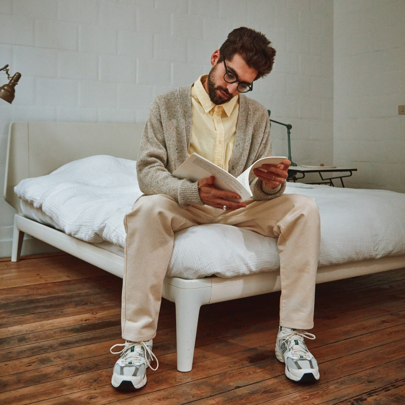 Cardigan homme Ammi en laine recyclée et fils écologiques – Speckled seashell | Poudre Organic 2