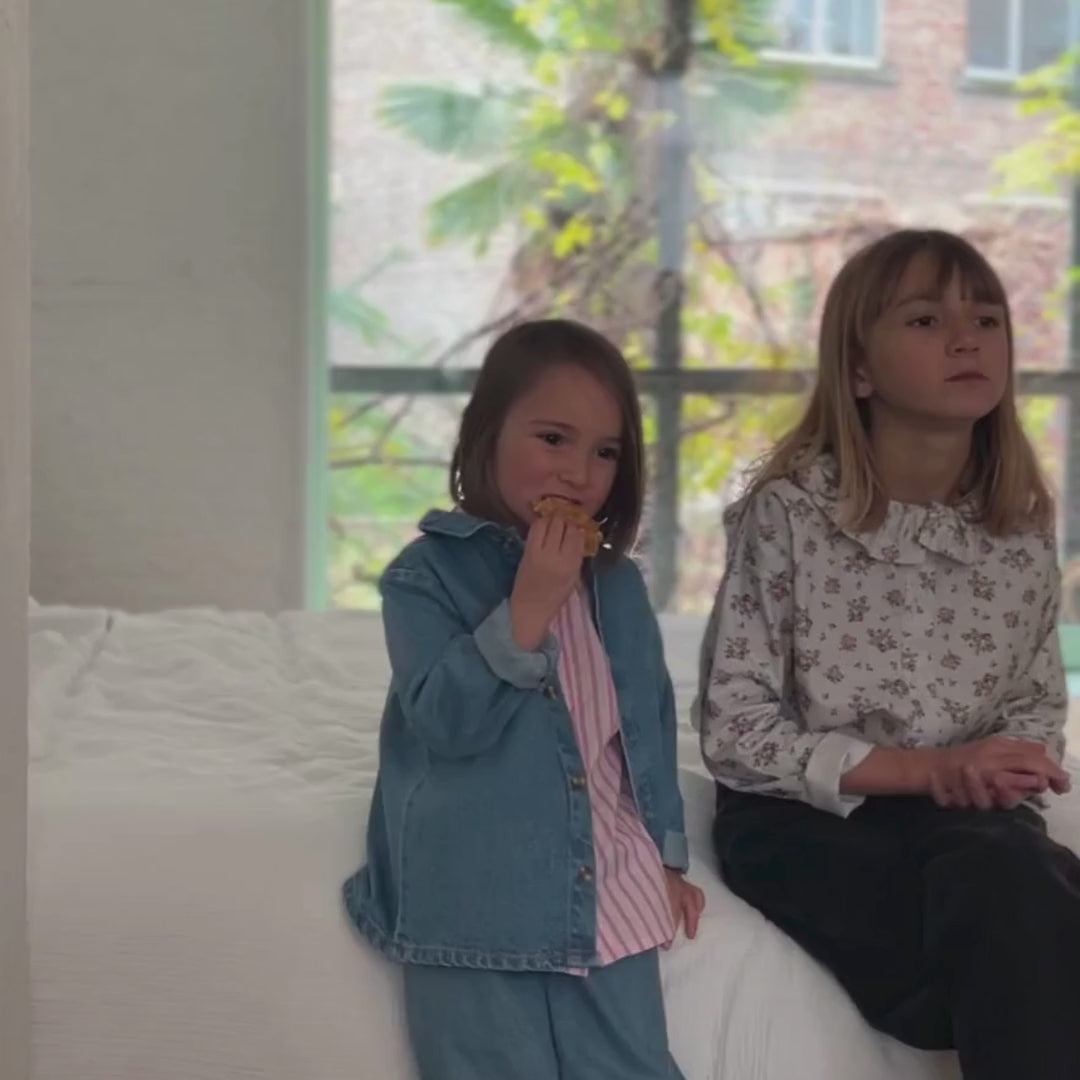 Blouse kids Belladone manches longues en coton bio – Denim épais blue | Poudre Organic 4