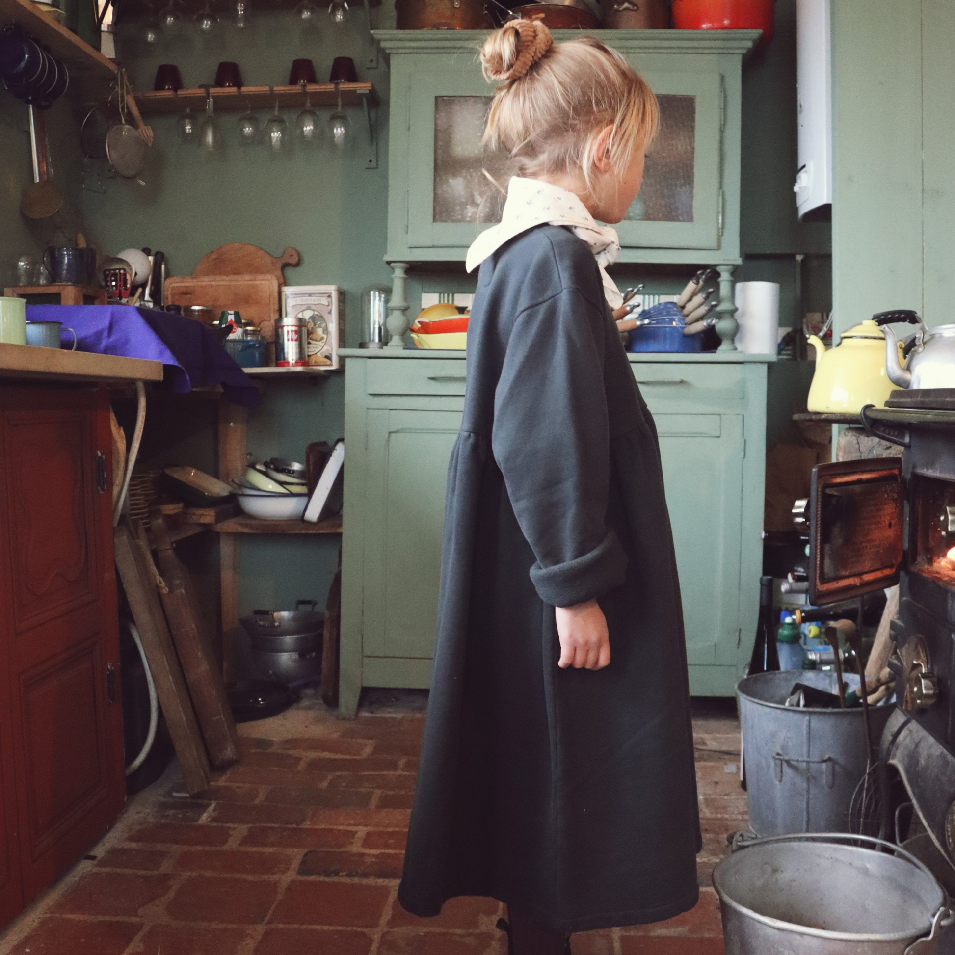 Robe Lobelia molleton [Pirate Black]